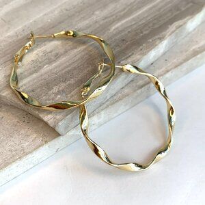 New~ Anthropologie Twisted Gold Hoop Medium Earrings